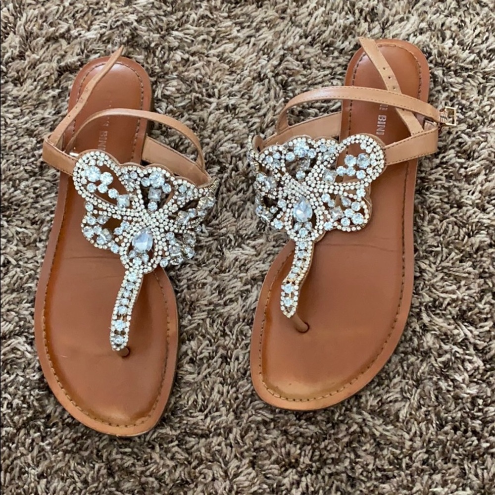 Gianni Bini sandals